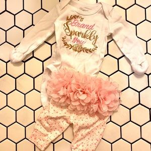 Newborn “Brand Sparkly New” ruffle butt outfit